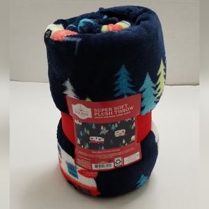 Super Soft Plush Throw  Camper nwot